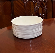 Load image into Gallery viewer, PB LBL2934 BOWL MEDIUM
