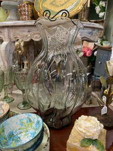 Ruffled Edge Glass Vase