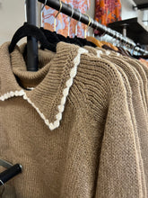 Load image into Gallery viewer, Scalloped Collar Sweater

