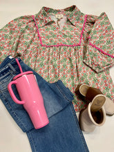 Load image into Gallery viewer, Vintage Floral Puff Sleeve Top
