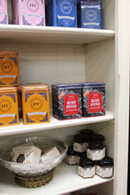 Load image into Gallery viewer, Harney &amp; Sons Tea Sachets ~ HOLIDAY
