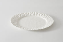 Load image into Gallery viewer, PB MAS2838 PLATTER LARGE RUFF
