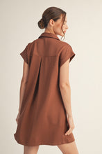 Load image into Gallery viewer, Solid Collared Pockets Dress

